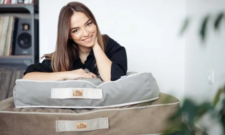 “Vjerujte u sebe i u ono što radite.” - Alma Subašić, uspješna priča naše alumnistice